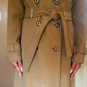 Wool trench Coat .mid length SHOULDER TO  BOTTOM HEM IS 42 INCHES